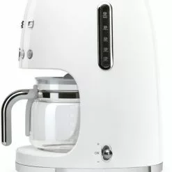 Kaffeemaschinen Smeg DCF02WHEU Kaffeeautomat Weiß -Kaffeemaschinen || Milchaufschäumer Verkäufe 4b2d5cb5 f6e8 41f7 bb64 0baa763ab3be 600x600