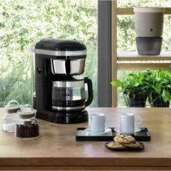 Kaffeemaschinen KitchenAid 5KCM1209EOB Kaffeeautomat Onyx-schwarz 7 Kaffeemaschinen KitchenAid 5KCM1209EOB Kaffeeautomat Onyx-schwarz -Kaffeemaschinen || Milchaufschäumer Verkäufe f98d3718 6d0c 4789 af9c 21d7f64f3ed3 600x600